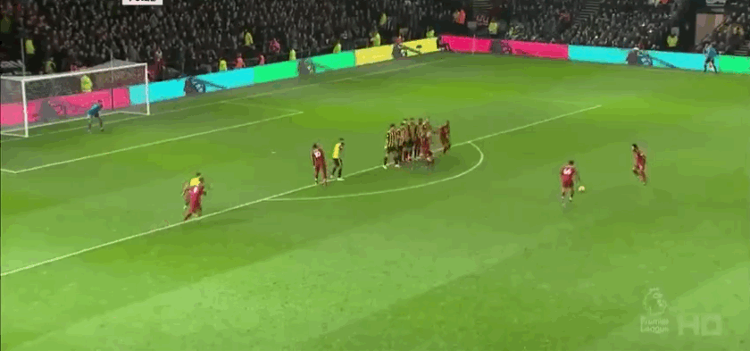 名宿：在我看来莱奥是边锋不是前锋；他配得上米兰10号球衣